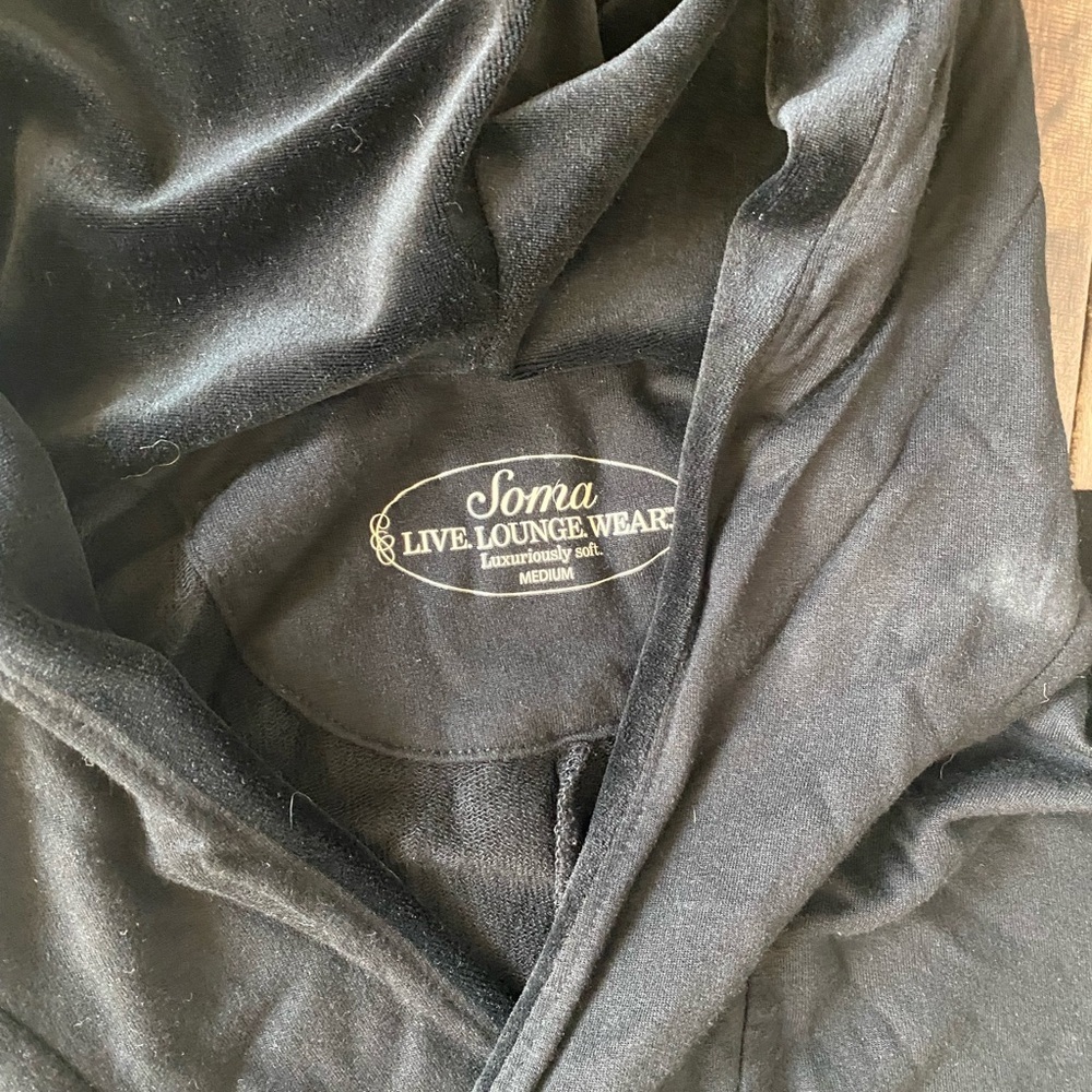 SOMA Womens Medium Black Hooded poncho EUC - Picture 4 of 7